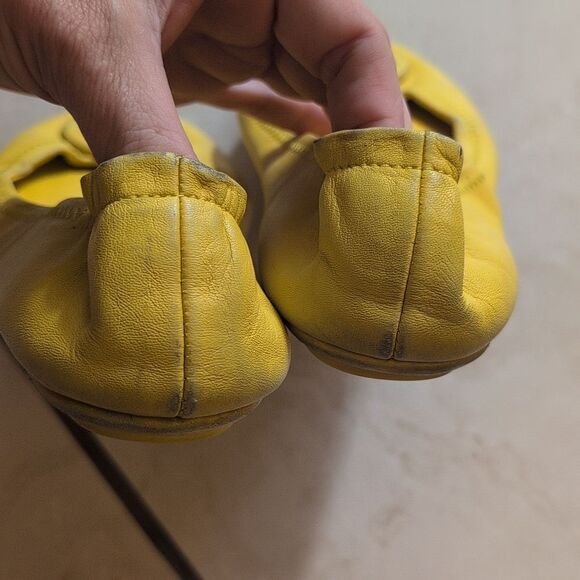 Tory Burch Yellow Ballet Flats Size 5 - Picture 5 of 12
